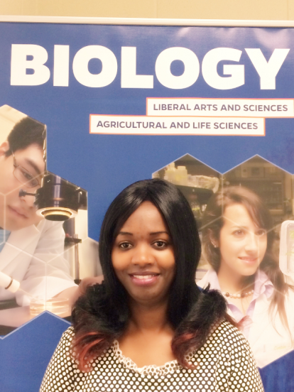 Biology Lecturer is UF Adviser of the Year!